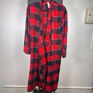 Stars Above Red and Black Plaid‎ Robe